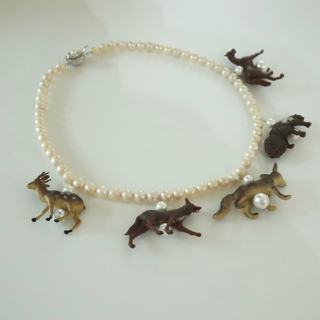 ANIGIG  SECRET ANIMAL PEARL NECKLACE