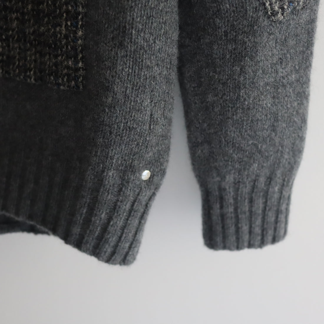 BLESS  SAKKOTOP CARDIGAN