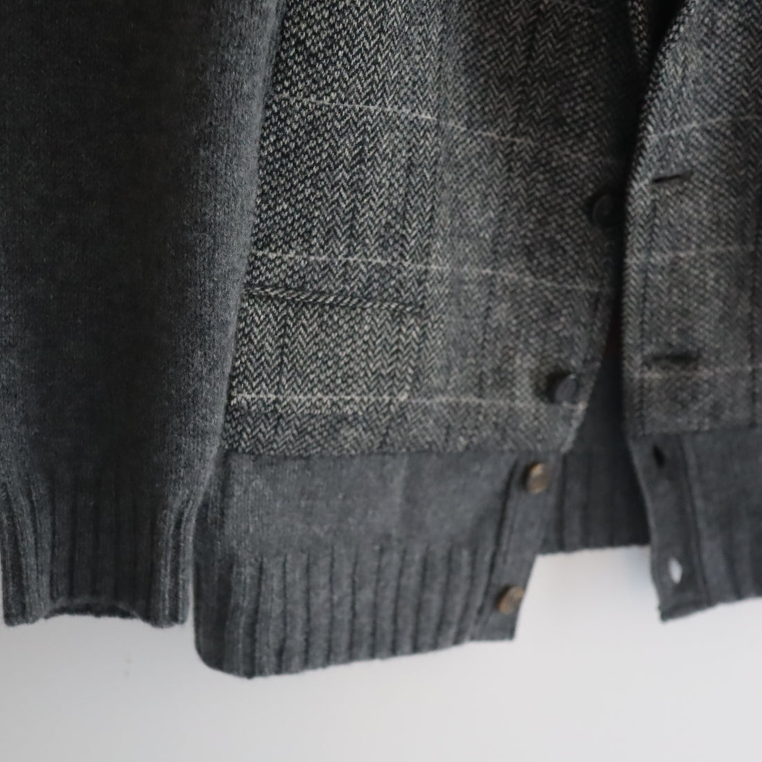 BLESS  SAKKOTOP CARDIGAN