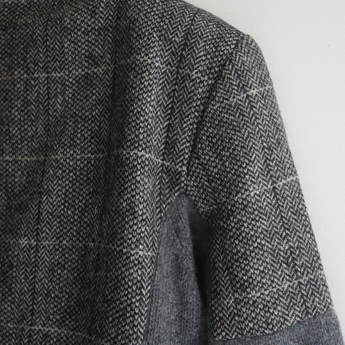 BLESS  SAKKOTOP CARDIGAN