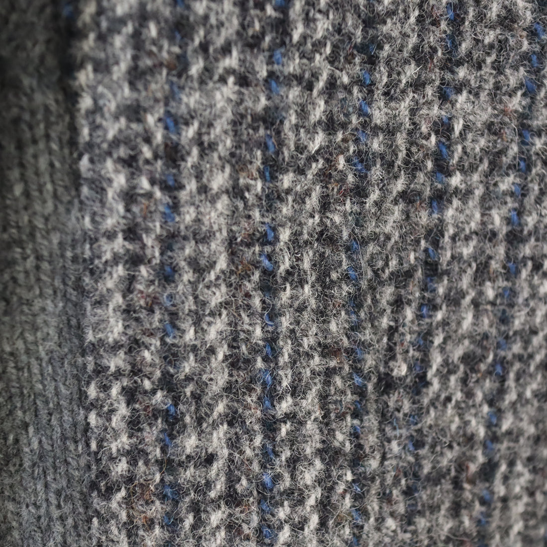 BLESS  SAKKOTOP CARDIGAN