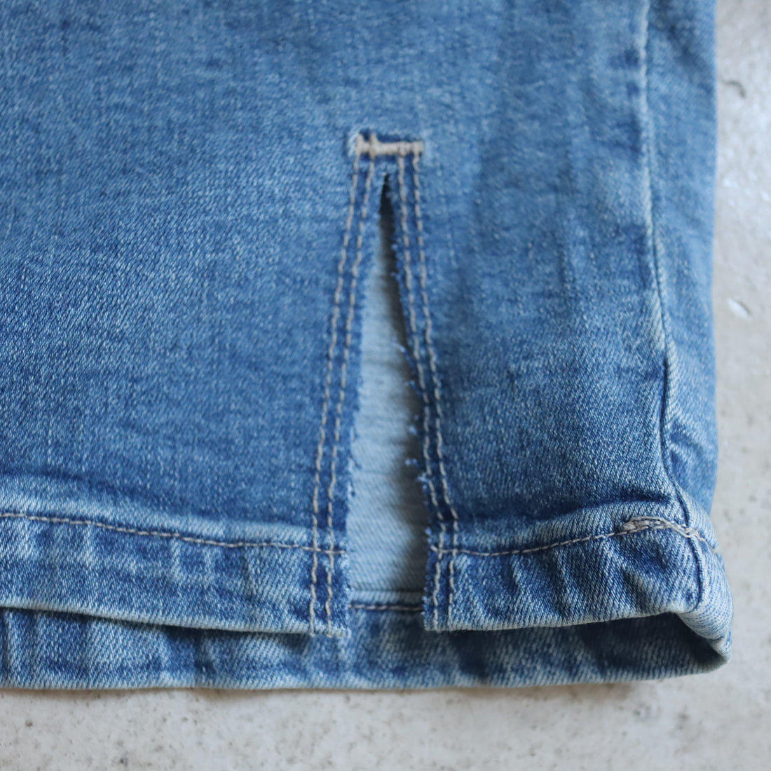 PROTOTYPES  WAISTBAND DENIM PENCIL SKIRT