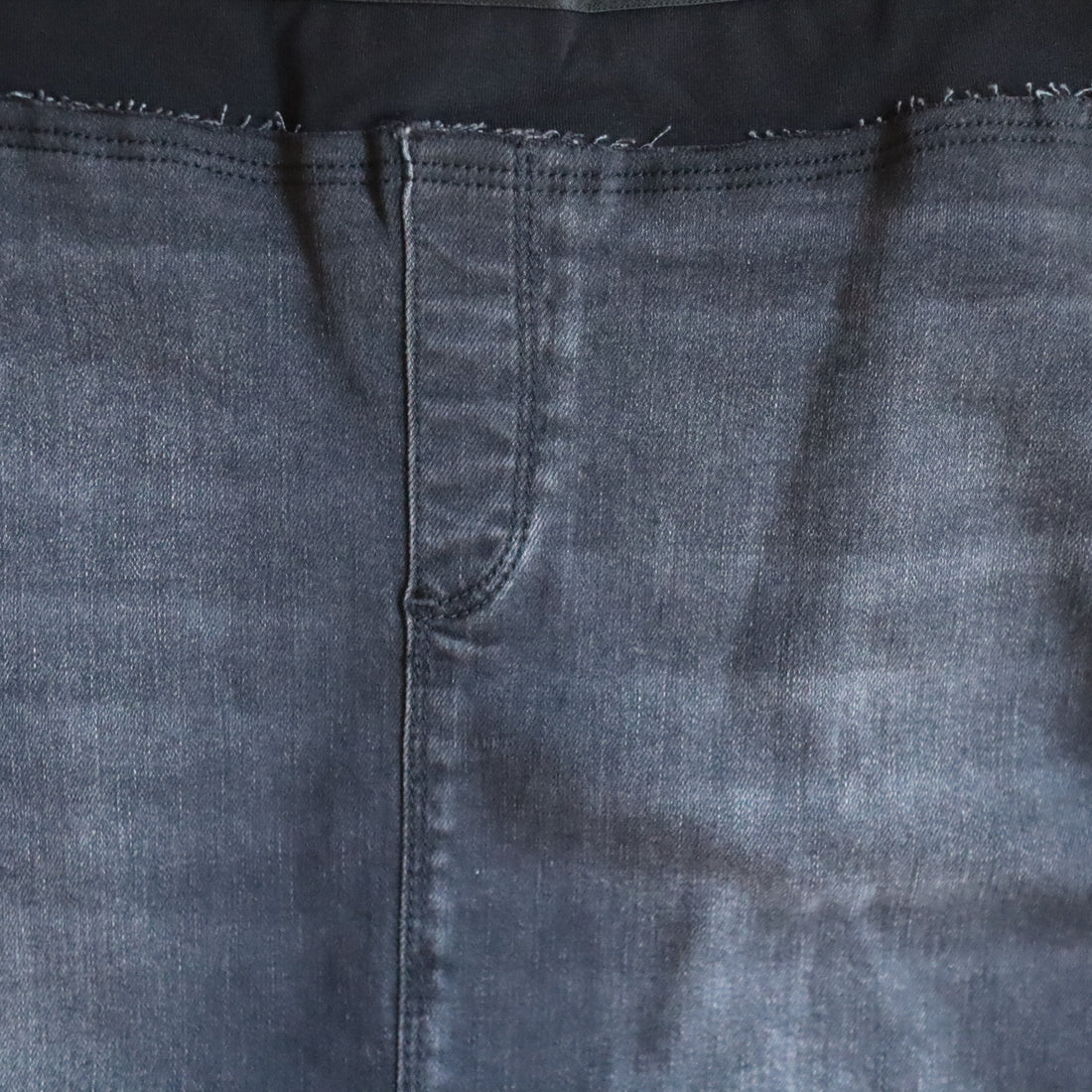 PROTOTYPES  WAISTBAND DENIM PENCIL SKIRT