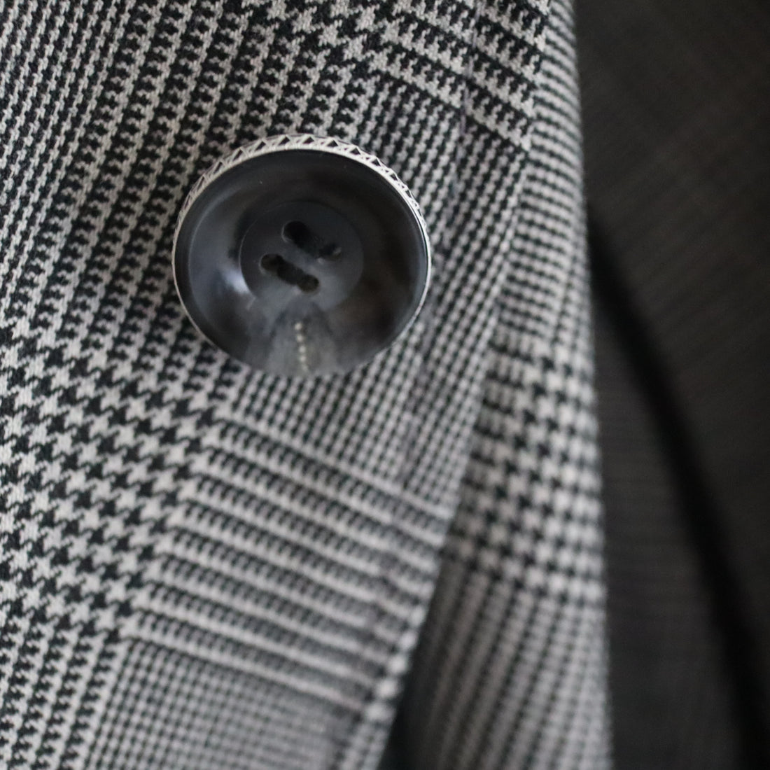 ANREALAGE   BALL STAND COLLAR COAT