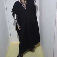 BLESS  PLISSEDRESS PONCHO