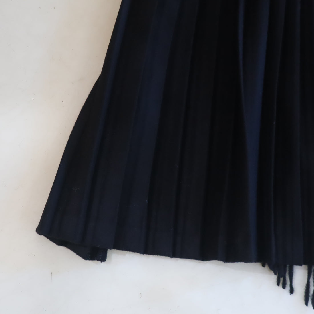 BLESS  PLISSEDRESS PONCHO