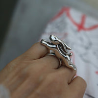 ANDRESGALLARDO  RABBIT JUMPING METAL RING SILVER