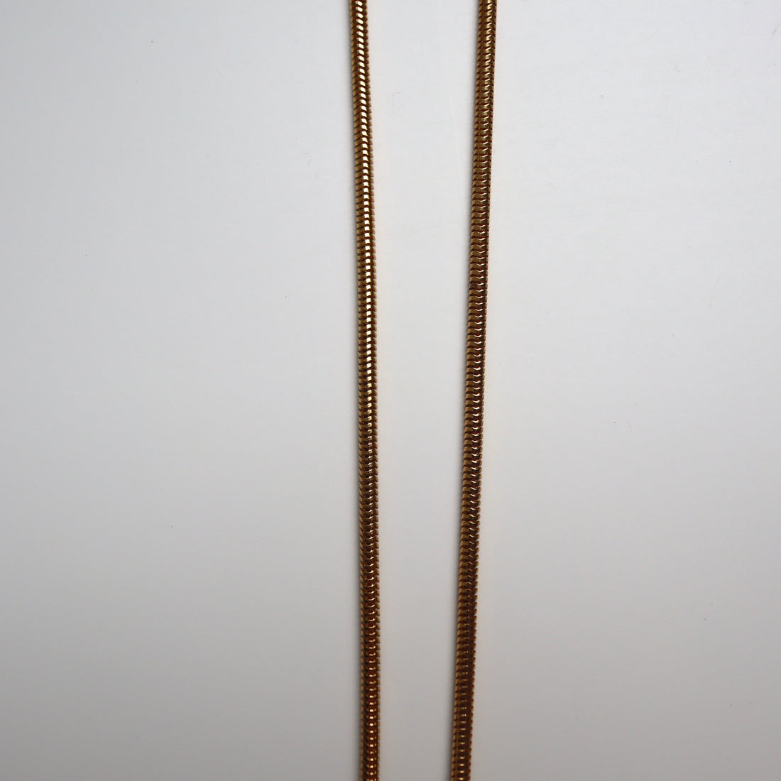 ANDRESGALLARDO  GAZE NECKLACE