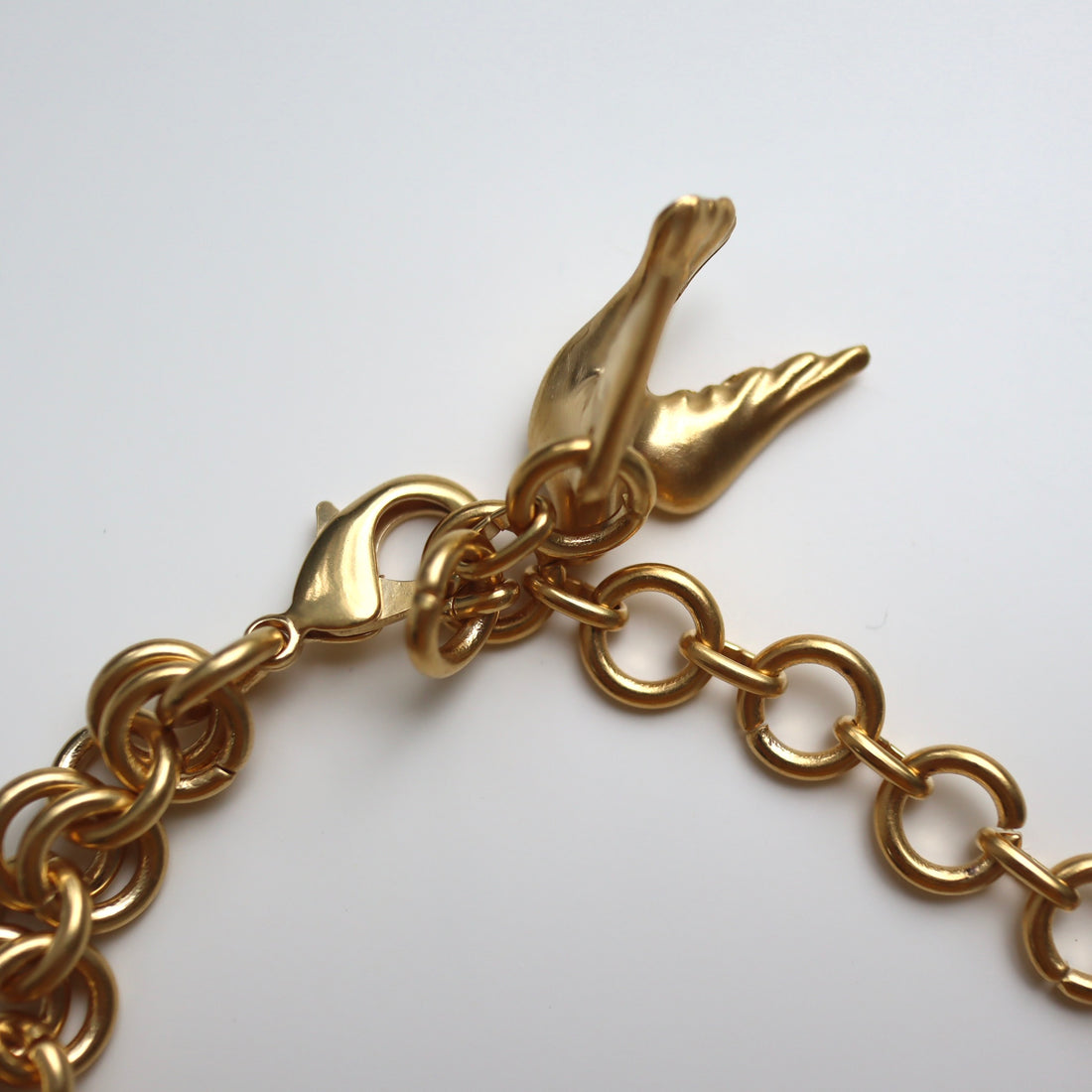 ANDRESGALLARDO  LOVE EMBRACE NECKLACE