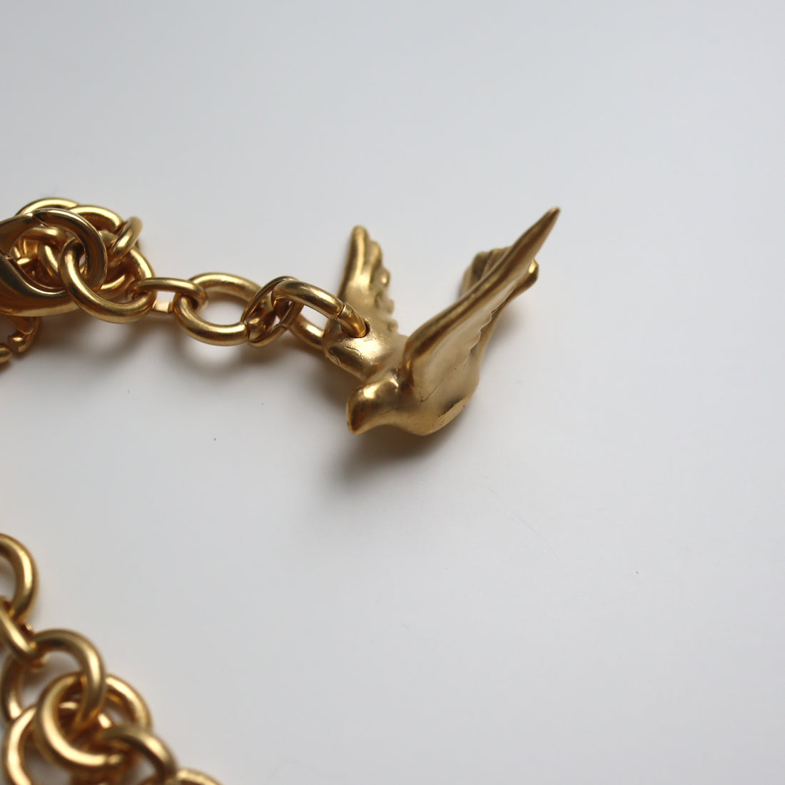 ANDRESGALLARDO  LOVE EMBRACE NECKLACE