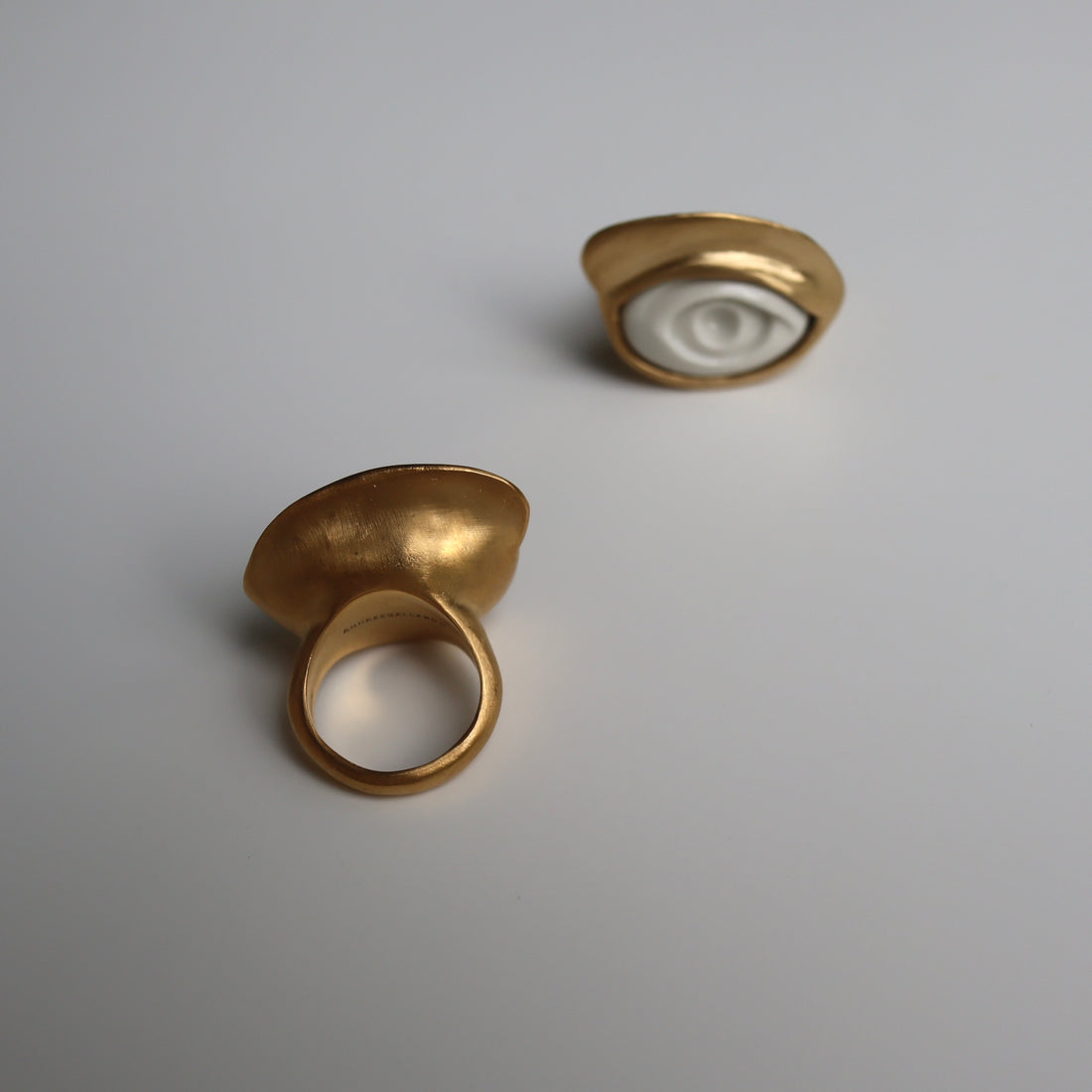 ANDRESGALLARDO  GAZE RING