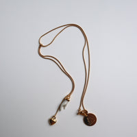 ANDRESGALLARDO  REACHING LOVE CHOKER