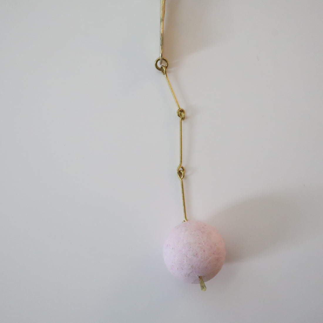 O'Tru no Trus  BIG PIN SCULPTURE『H』