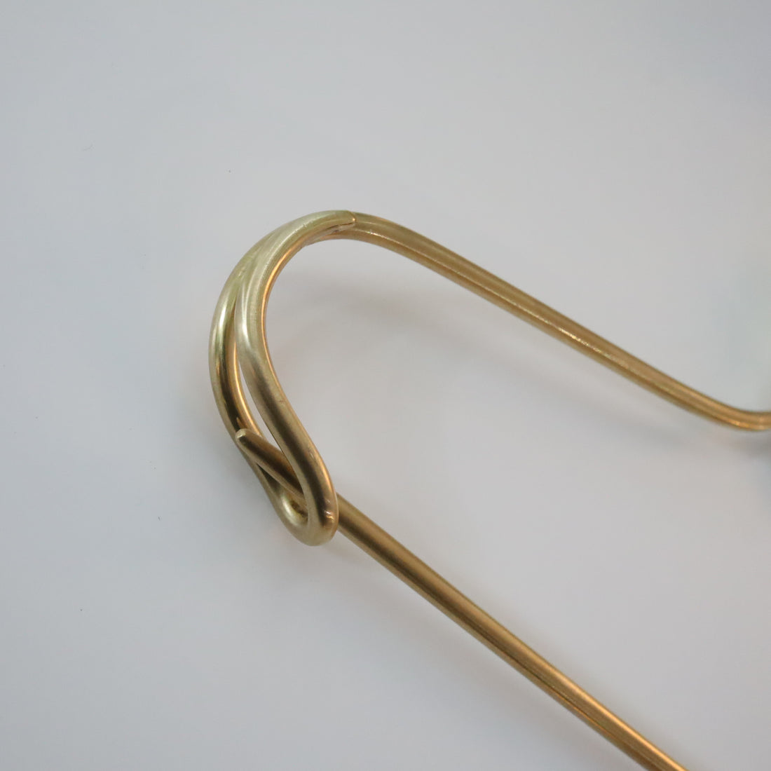 O'Tru no Trus  BIG PIN SCULPTURE『H』