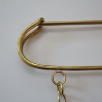 O'Tru no Trus  BIG PIN SCULPTURE『G』