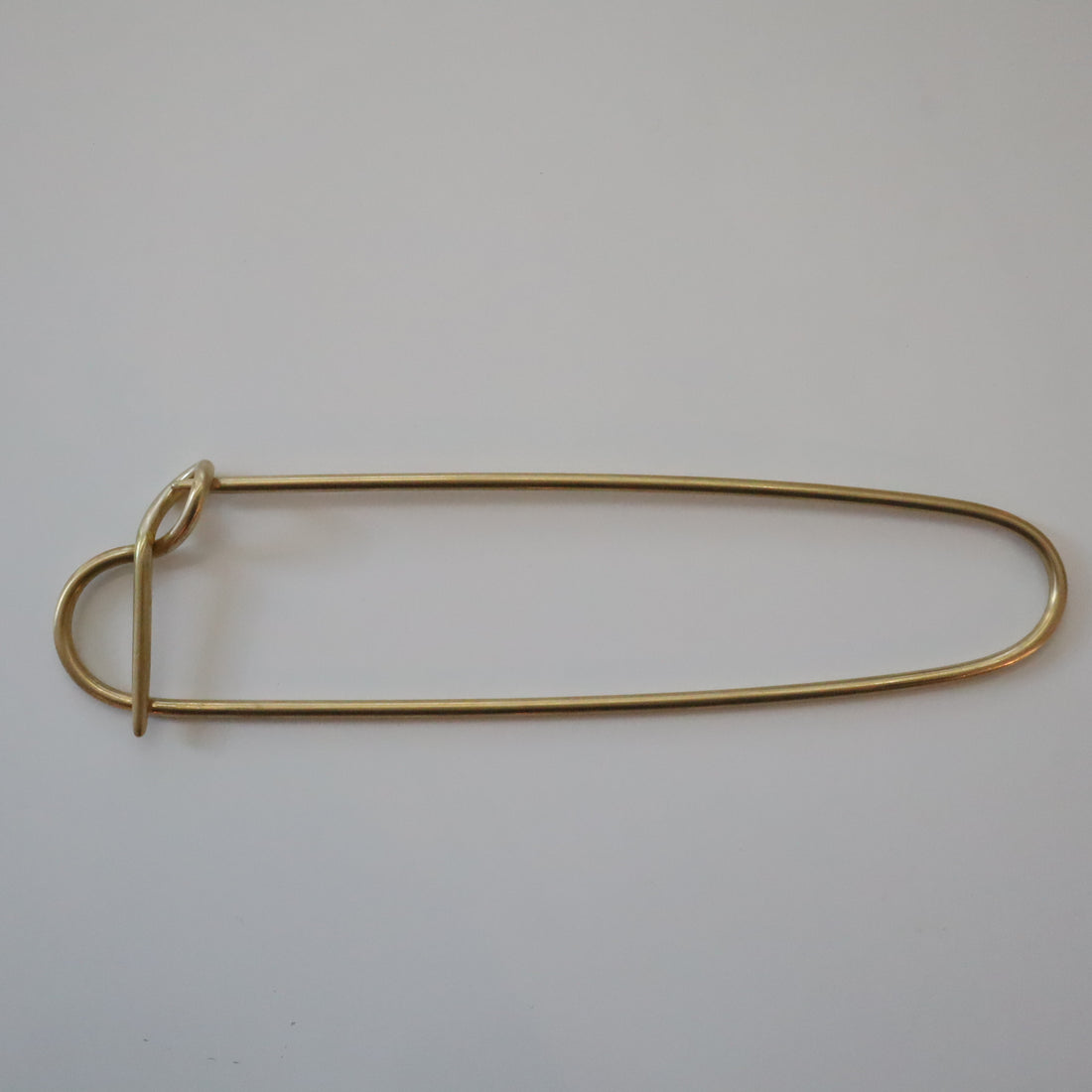 O'Tru no Trus  BIG PIN SCULPTURE『J』