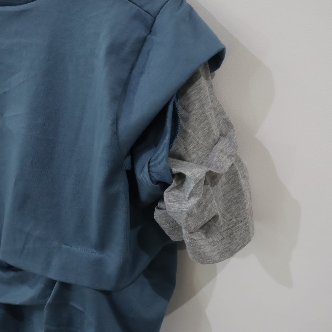 MIKIOSAKEBE  CONFUSING T-SHIRT