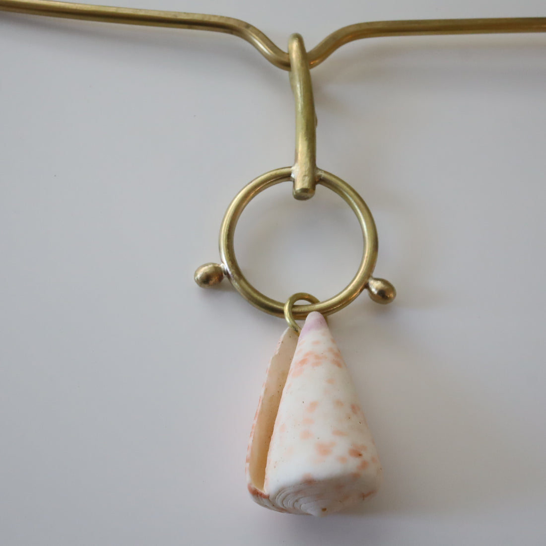 O'Tru no Trus  BIG PIN SCULPTURE『E』