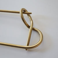 O'Tru no Trus  BIG PIN SCULPTURE『L』