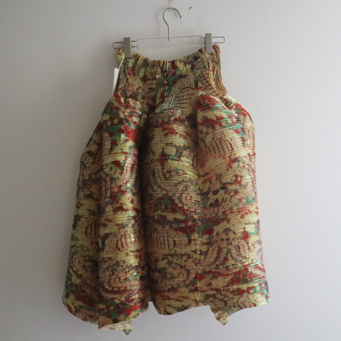 JULIA HEUER  HANDPLEATED KENZA SKIRT IRIDESCENTJIM