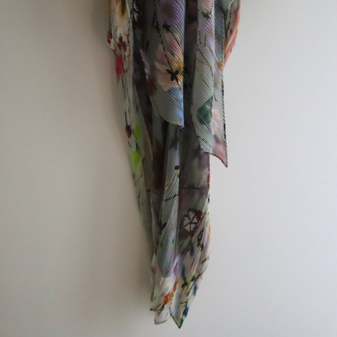 JULIA HEUER  HANDPLEATED STACY KAFTAN