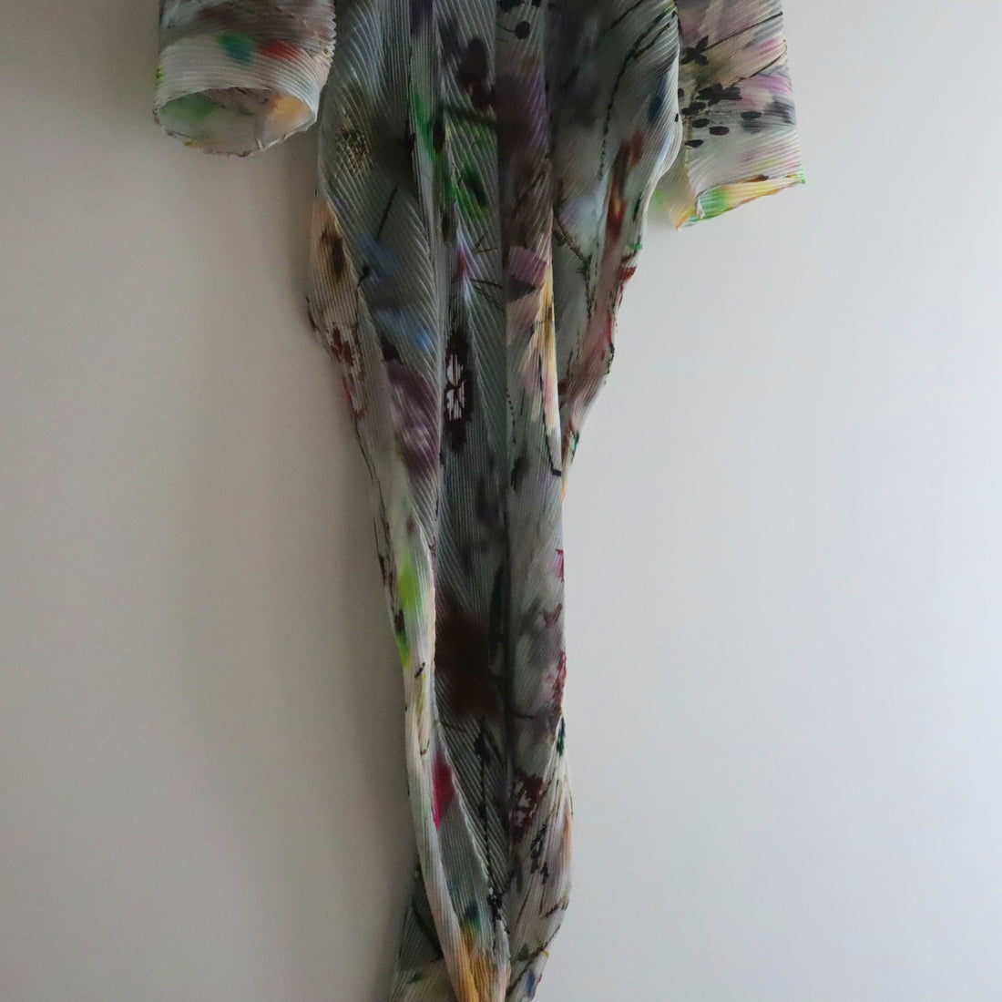 JULIA HEUER  HANDPLEATED STACY KAFTAN