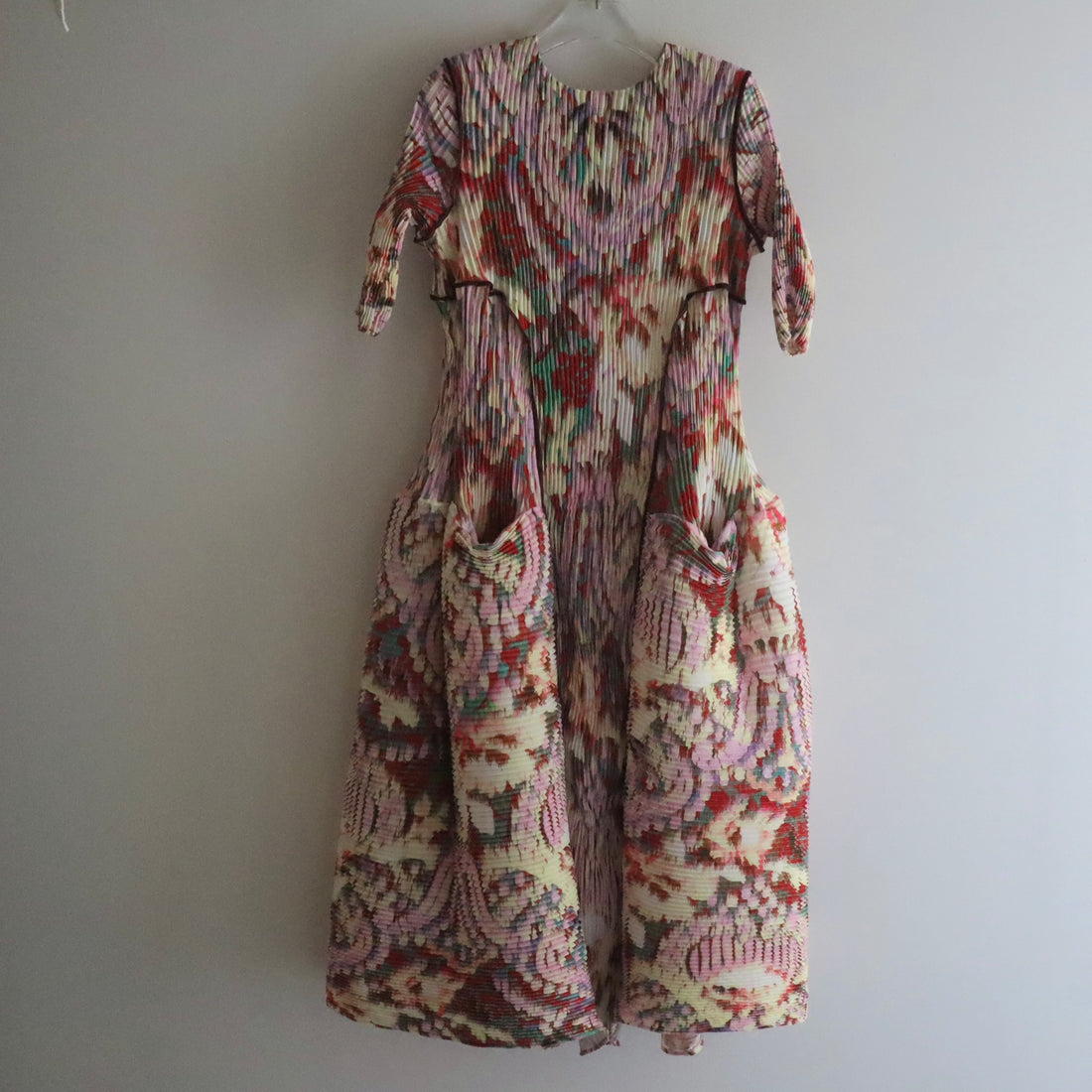 JULIA HEUER  HANDPLEATED UMA DRESS JIM