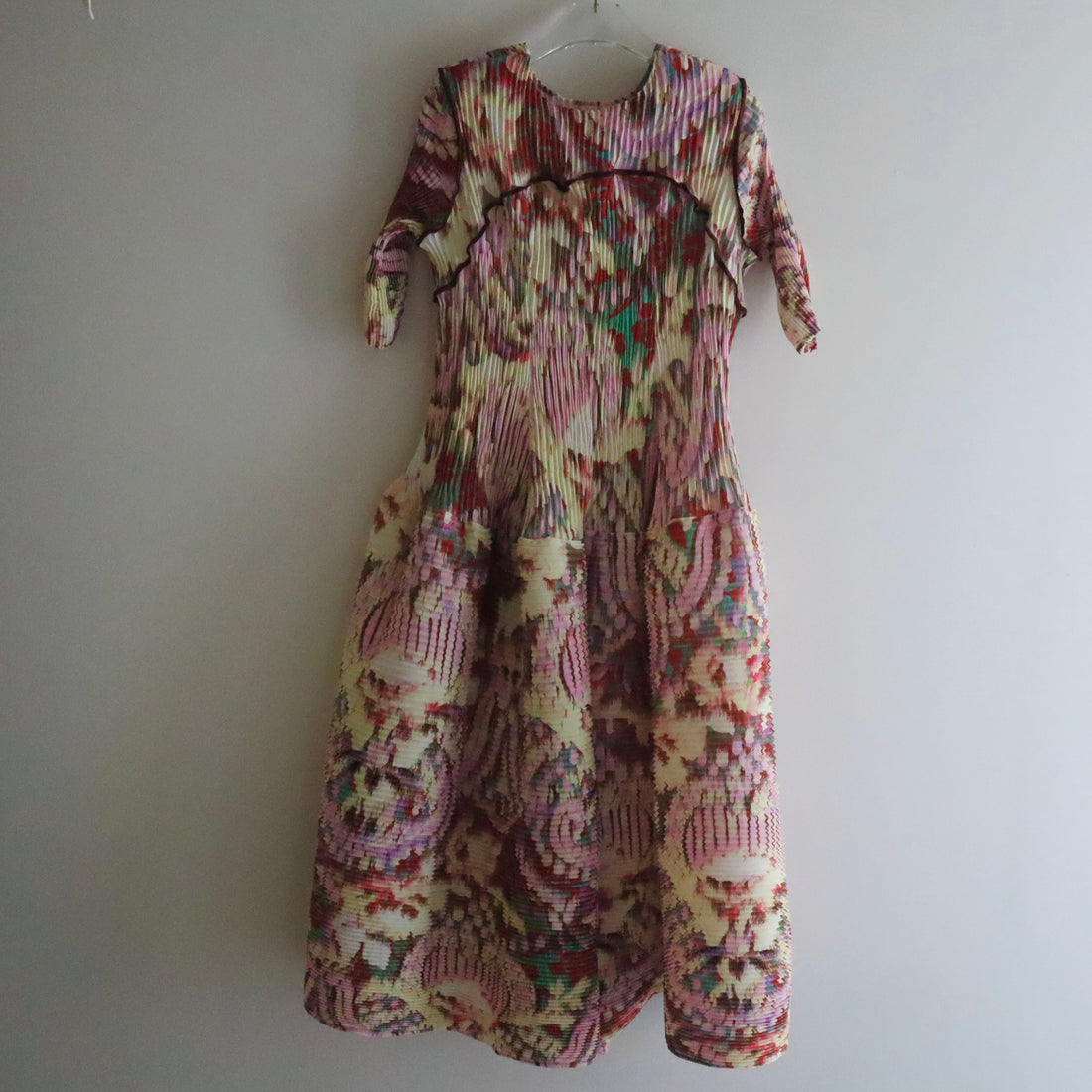 JULIA HEUER  HANDPLEATED UMA DRESS JIM