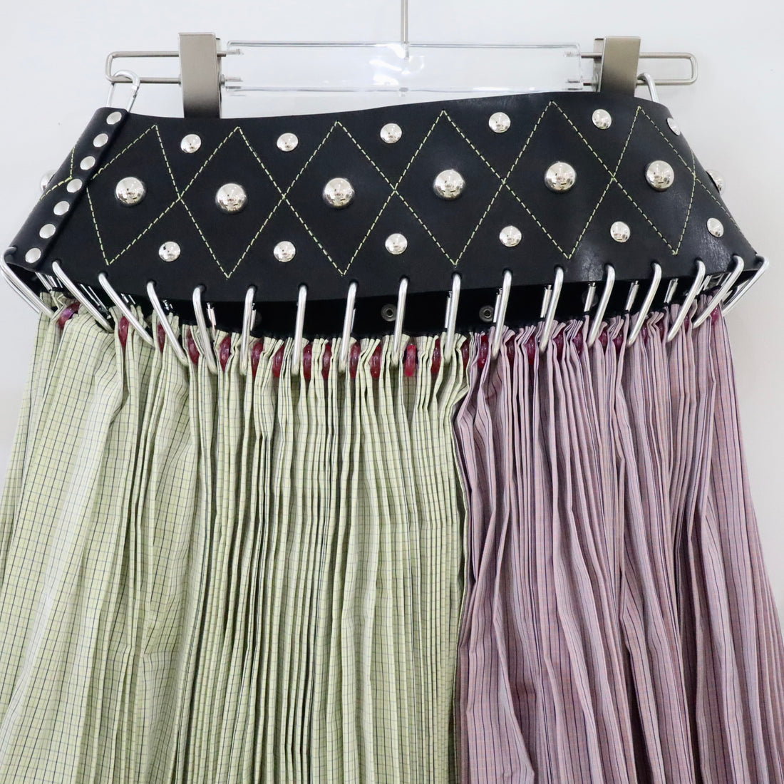 CHOPOVA LOWENA  CLOVER KNEE DARABINER SKIRT