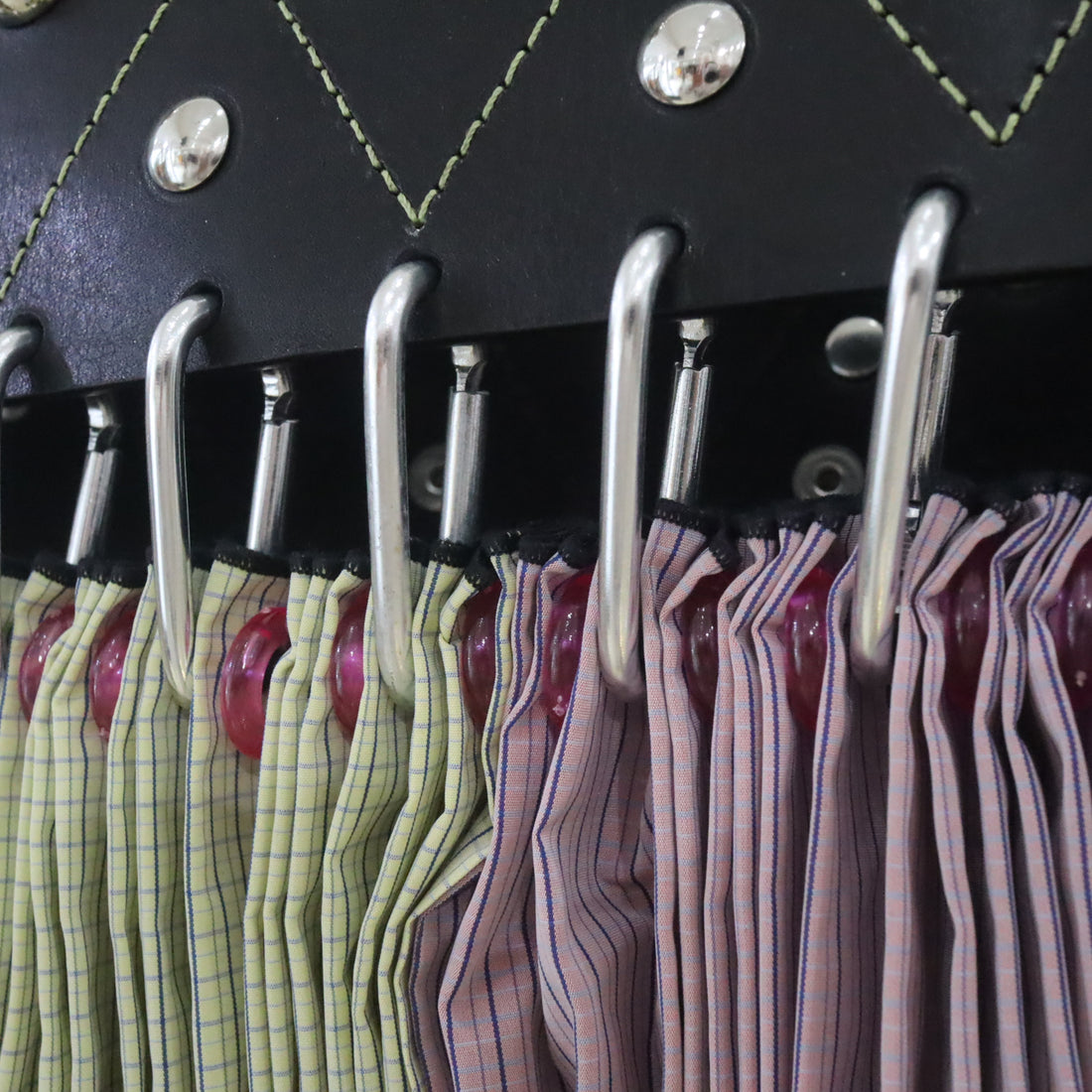 CHOPOVA LOWENA  CLOVER KNEE DARABINER SKIRT