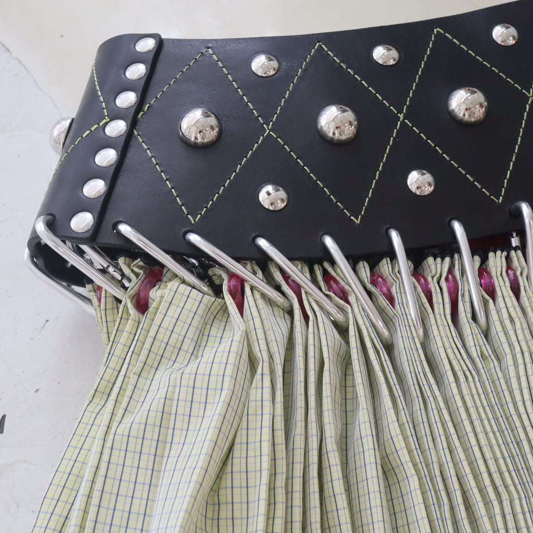 CHOPOVA LOWENA  CLOVER KNEE DARABINER SKIRT