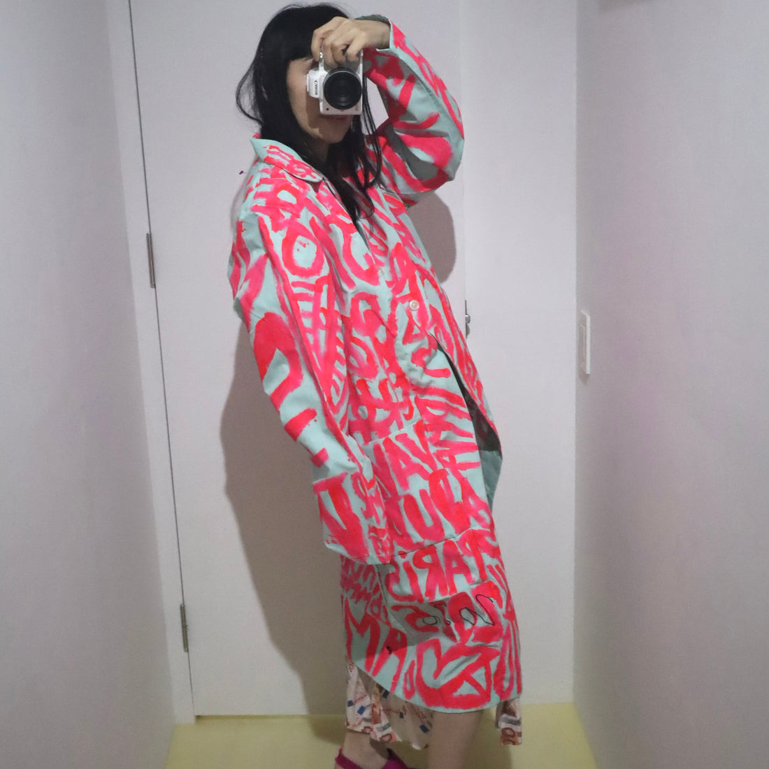 VAVA DUDU  PAINT COAT