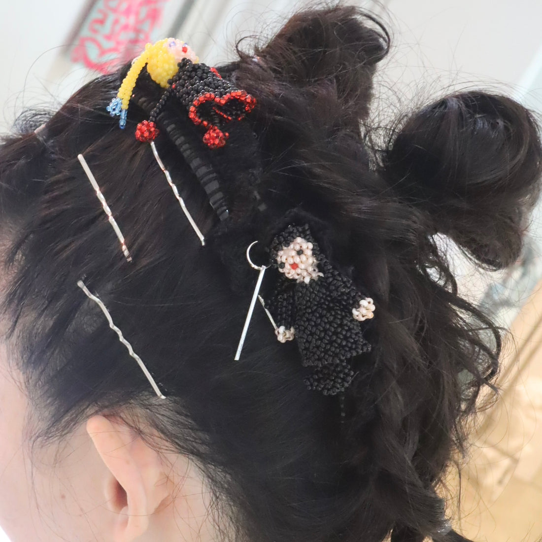LOU DE BÈTOLY  HAIR COMB BLACK1