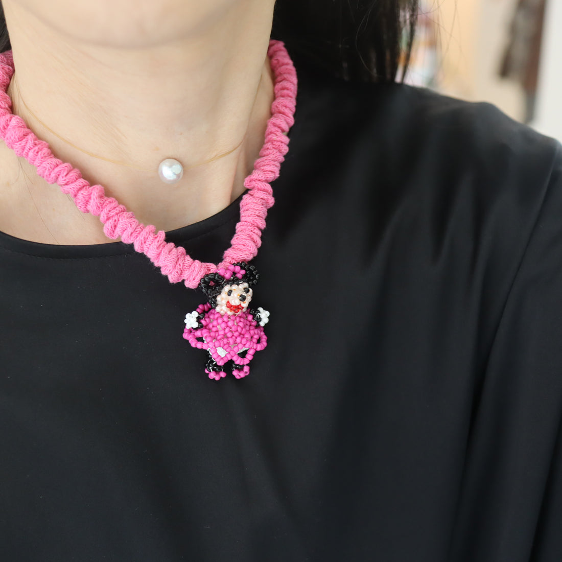 LOU DE BÈTOLY  BEADS NECKLACE “F”