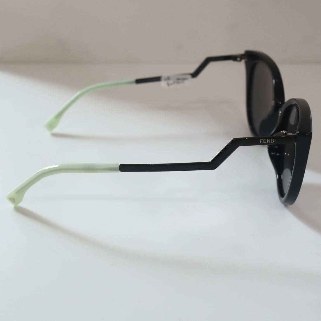 FENDI  SUNGLASSES 28