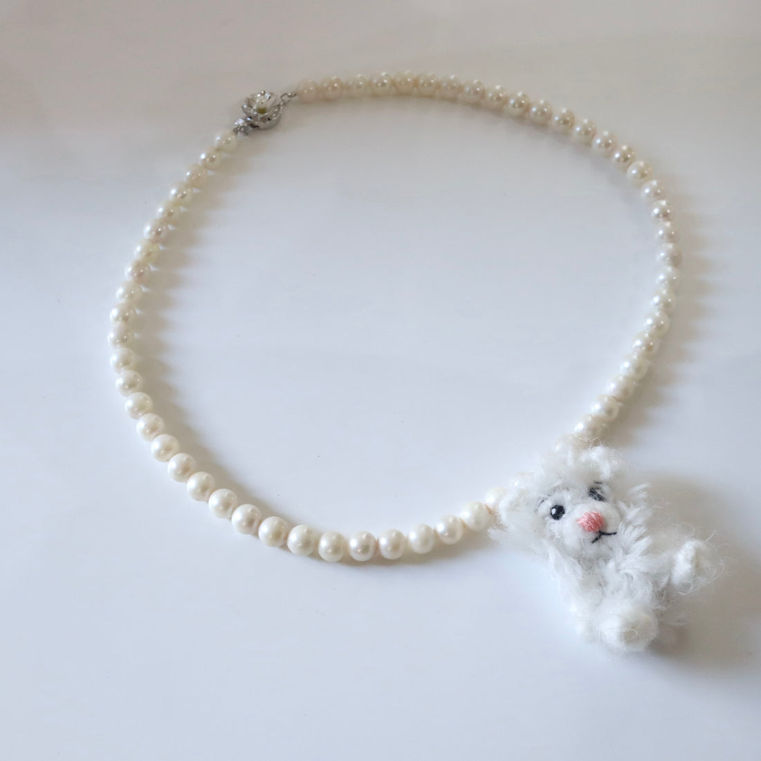 MINITURE FLUFFY BEAR ”WHITE”