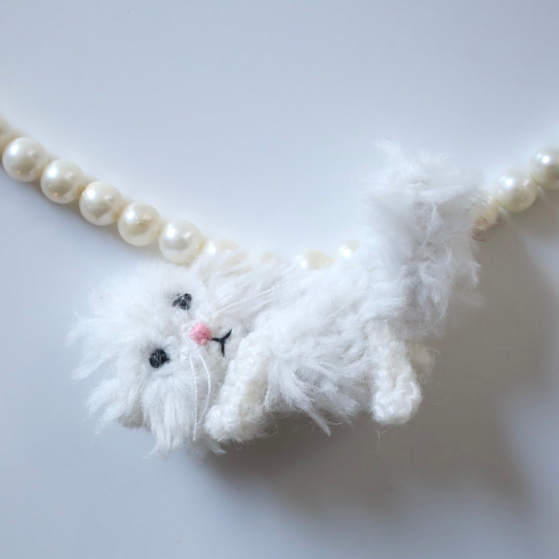 MINITURE FLUFFY CAT ”WHITE”
