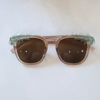 ANIGIG  MOLDING GLASSES