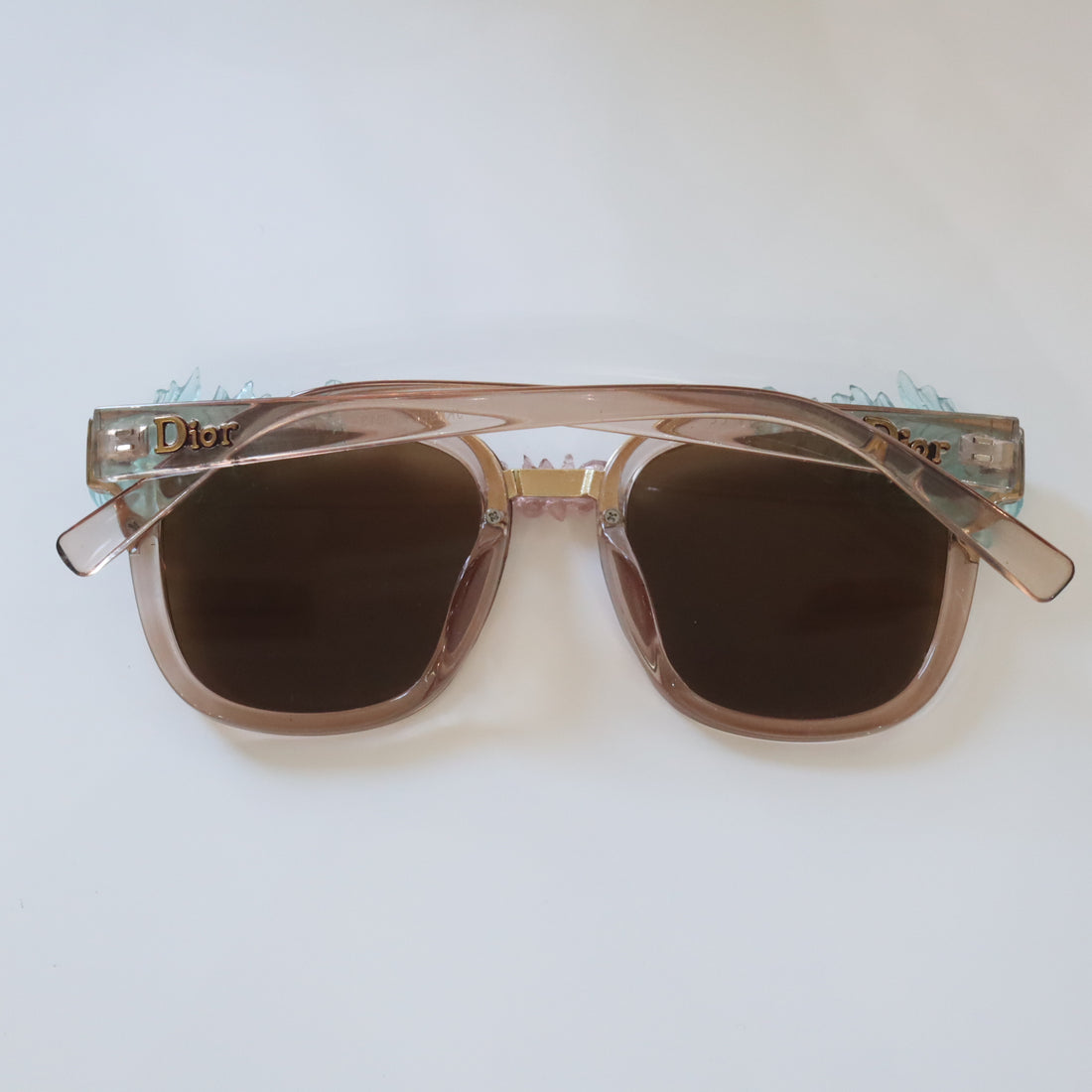 ANIGIG  MOLDING GLASSES