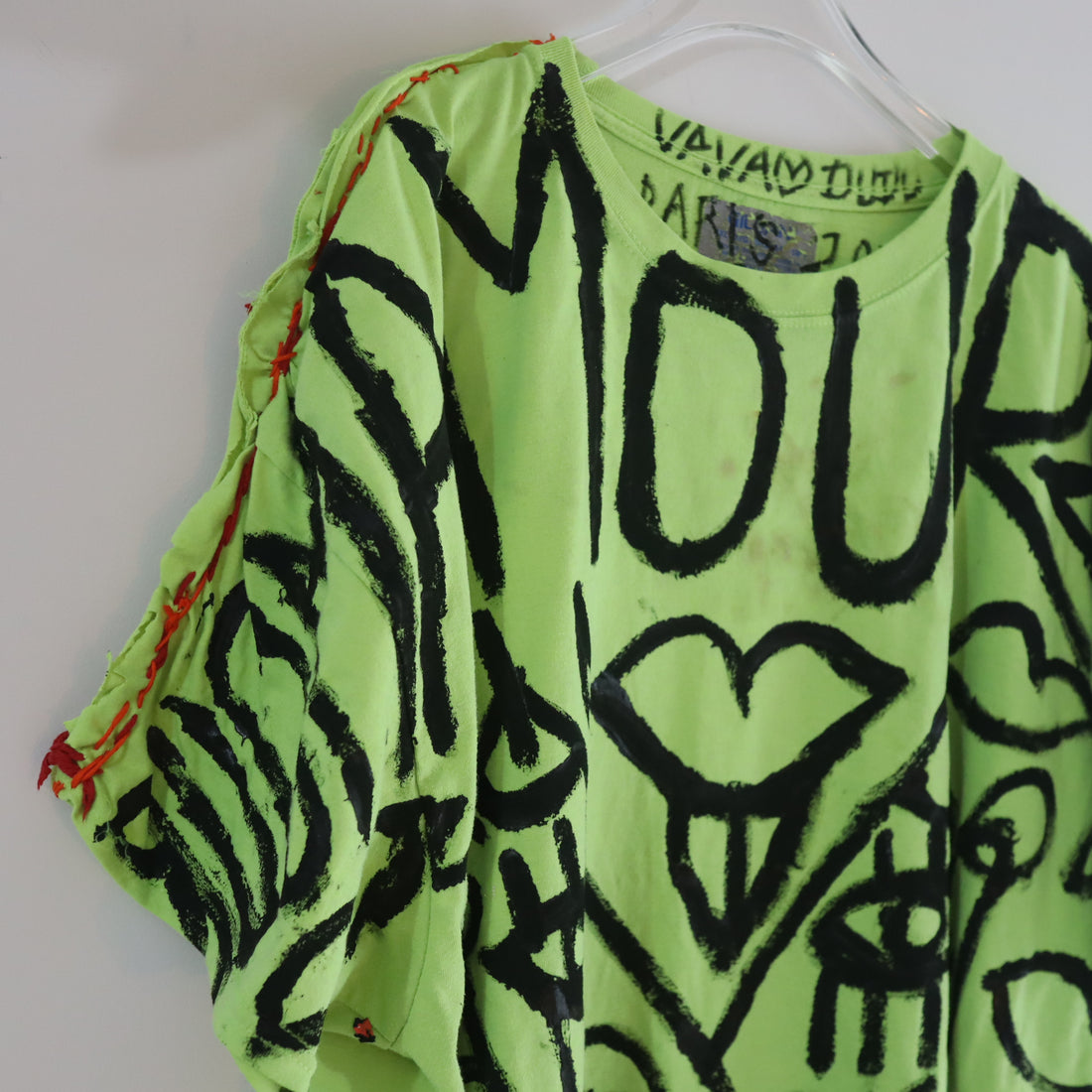 VAVA DUDU  PAINTED T-SHIRTS
