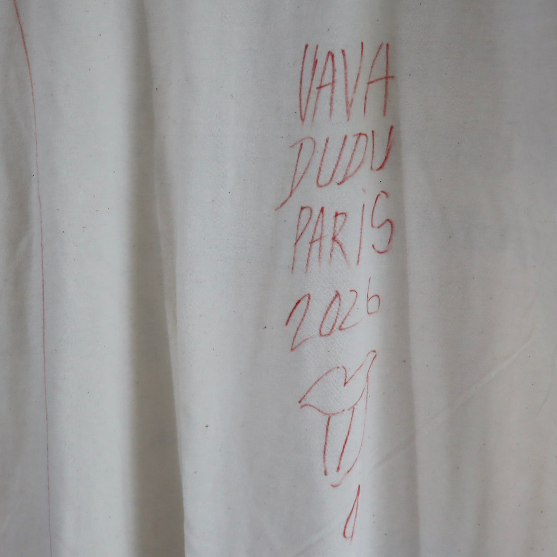 VAVA DUDU  PAINTED T-SHIRTS