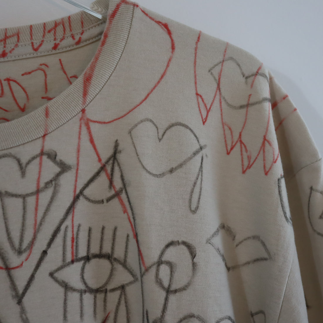 VAVA DUDU  PAINTED T-SHIRTS