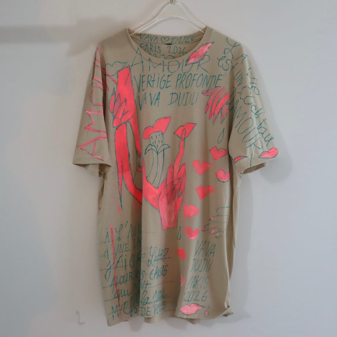 VAVA DUDU  PAINTED T-SHIRTS