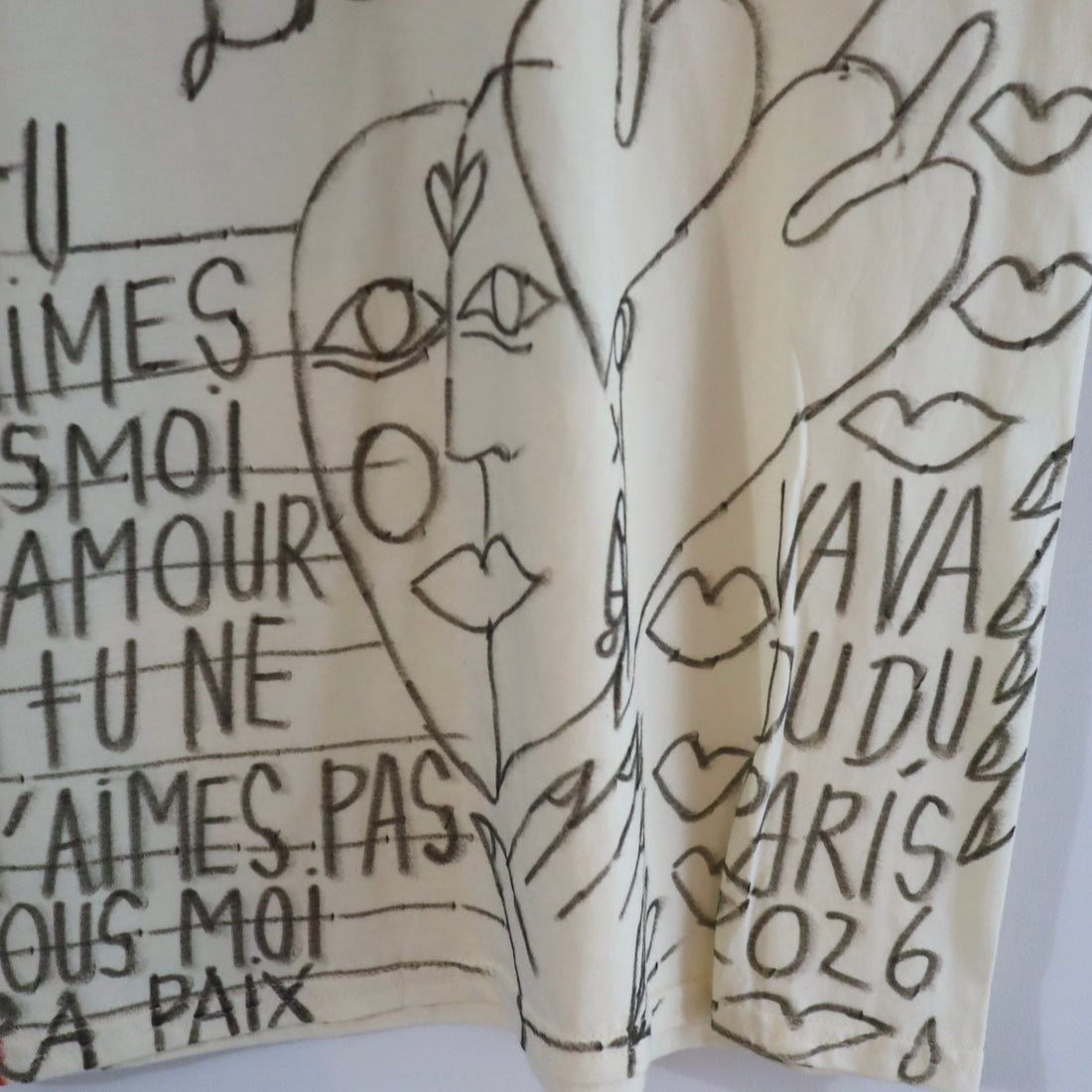 VAVA DUDU  PAINTED T-SHIRTS