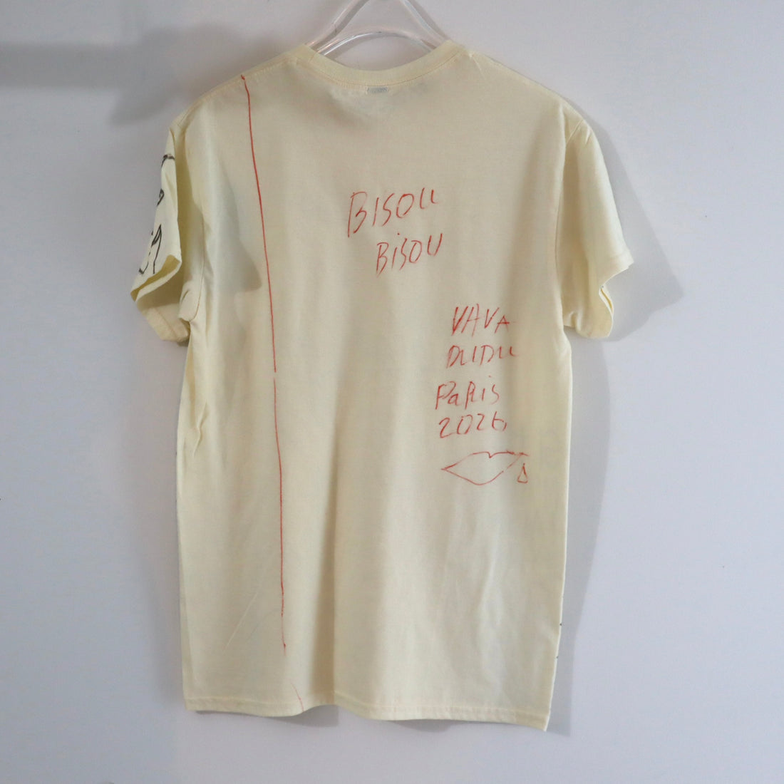 VAVA DUDU  PAINTED T-SHIRTS