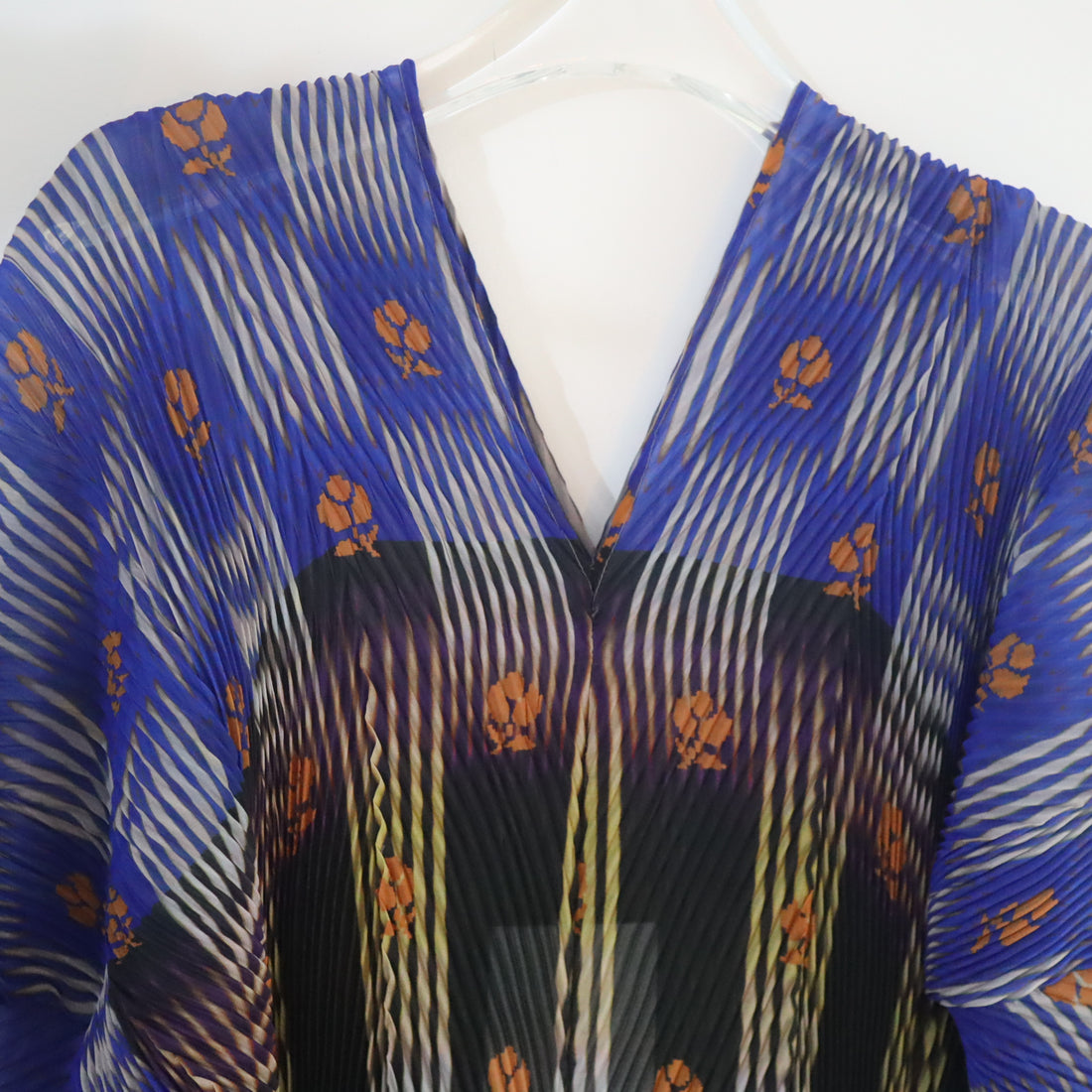 JULIA HEUER  SUE HANDPLEATED KAFTAN IN DARK HELGE