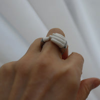 ANDRESGALLARDO  HAND GRAB RING