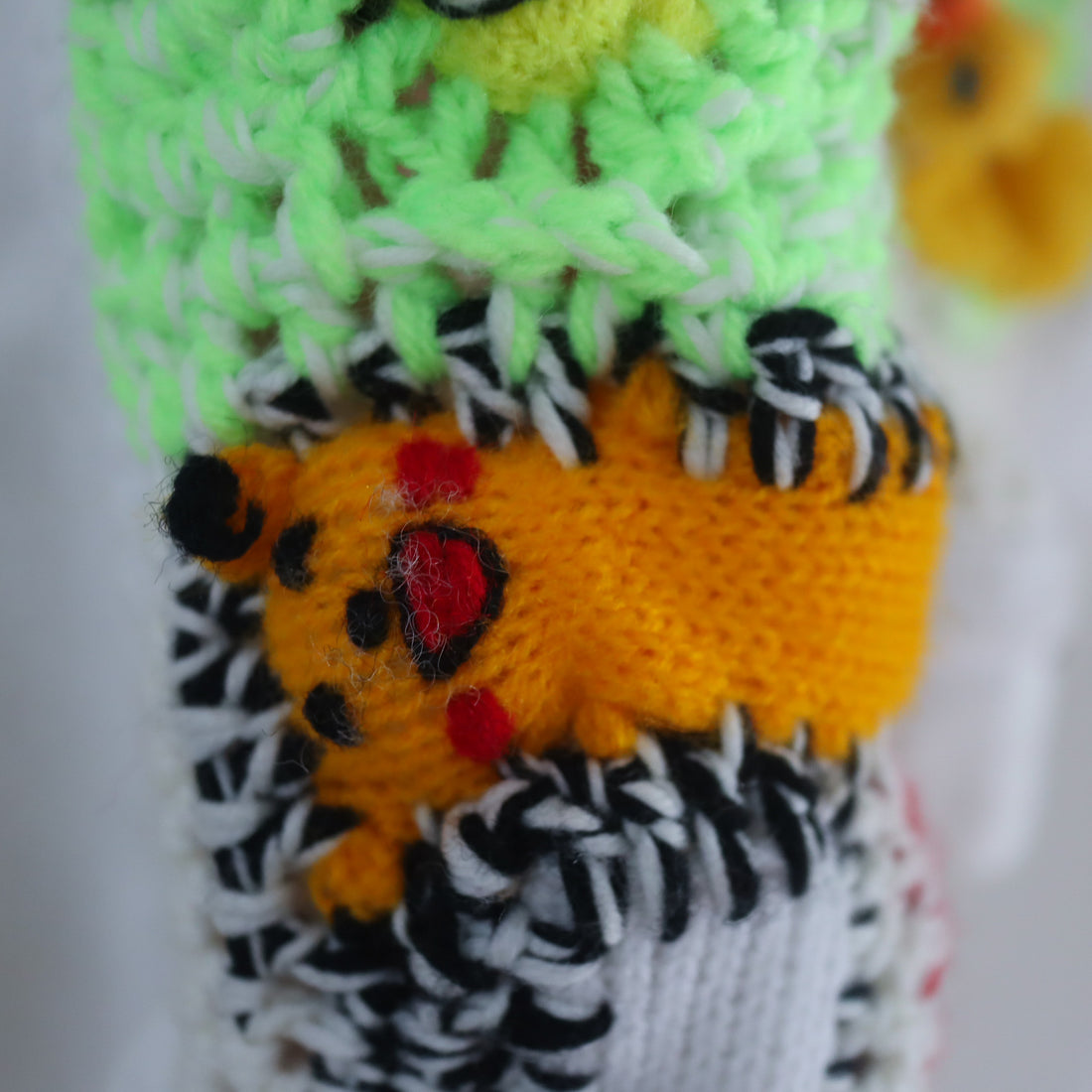 LOU DE BÈTOLY  KNITTED DOLLS JACKET WHITE