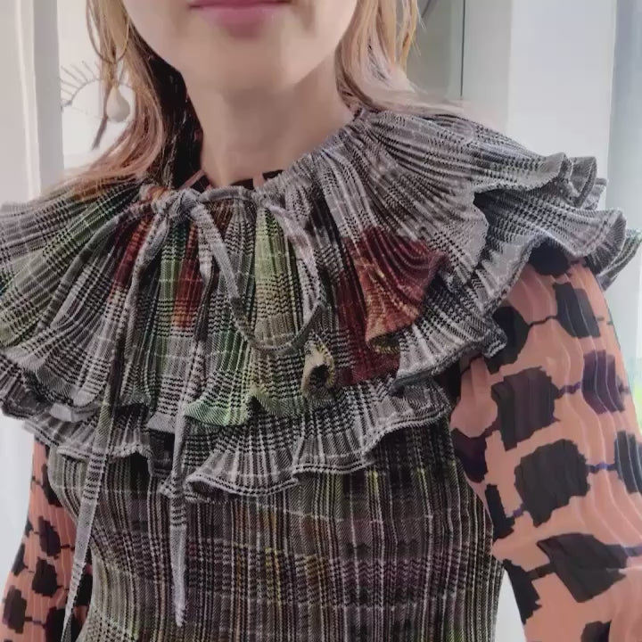 JULIA HEUERWINNE PLEATED COLLAR IN ROSALIND ＜EXCLUSIVE＞