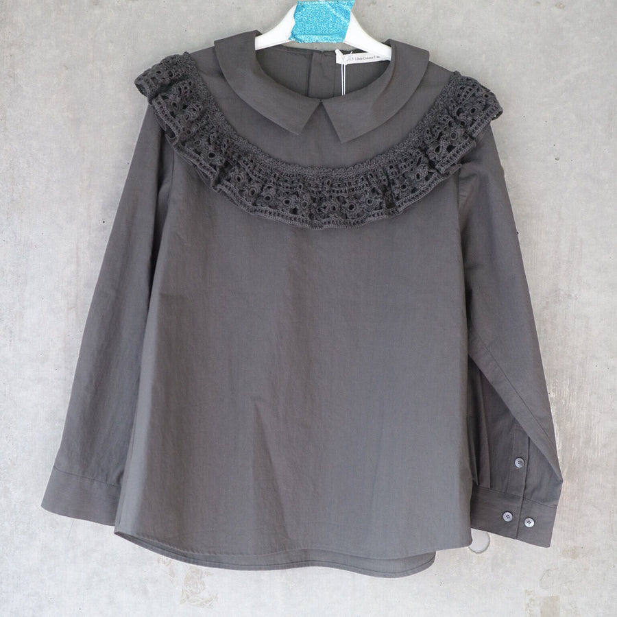 213 LIBRE COMME L'AIRHAND KNITTED RUFFLE BLOUSE